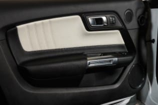 2022 Mustang Coupe Ice White Appearance Package